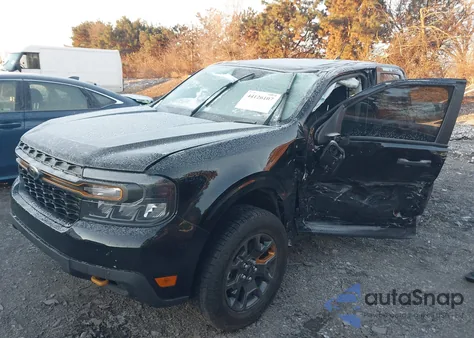 2024 Ford Maverick Xlt z USA, uszkodzony, nr VIN 3FTTW8C95RRB39249